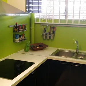 N°1 Dans La Maison Du Bonheur Frühstückspension